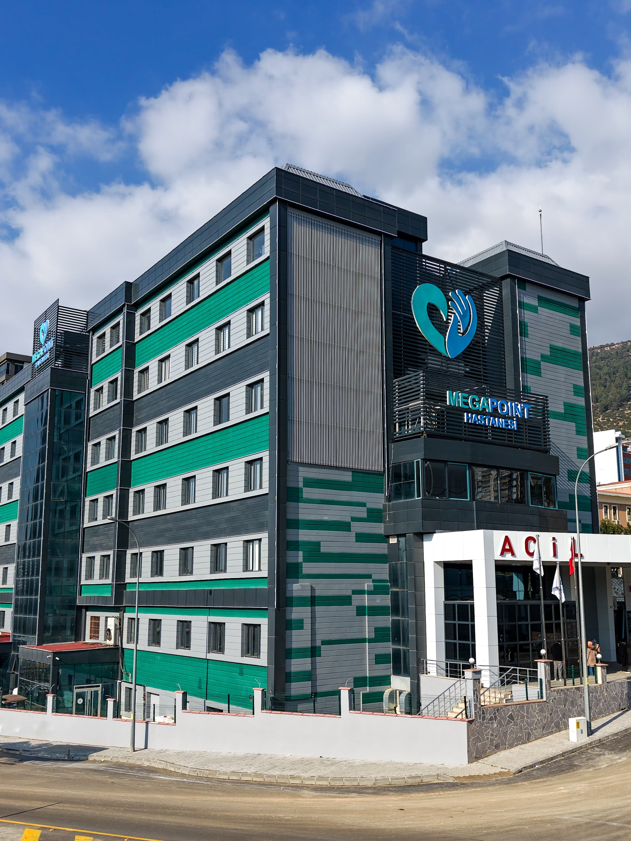MegaPoint Hastanesi Dış Görünüm